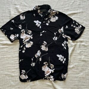 Men’s floral print button up